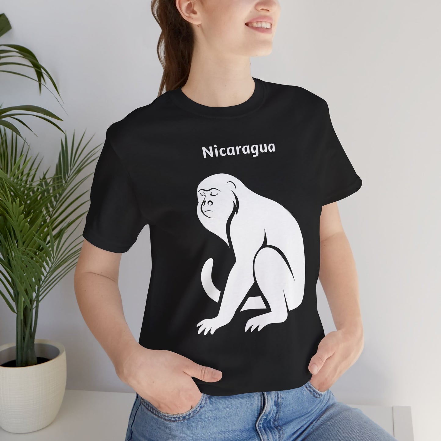 Nicaragua Howler Monkey T-Shirt (Unisex)