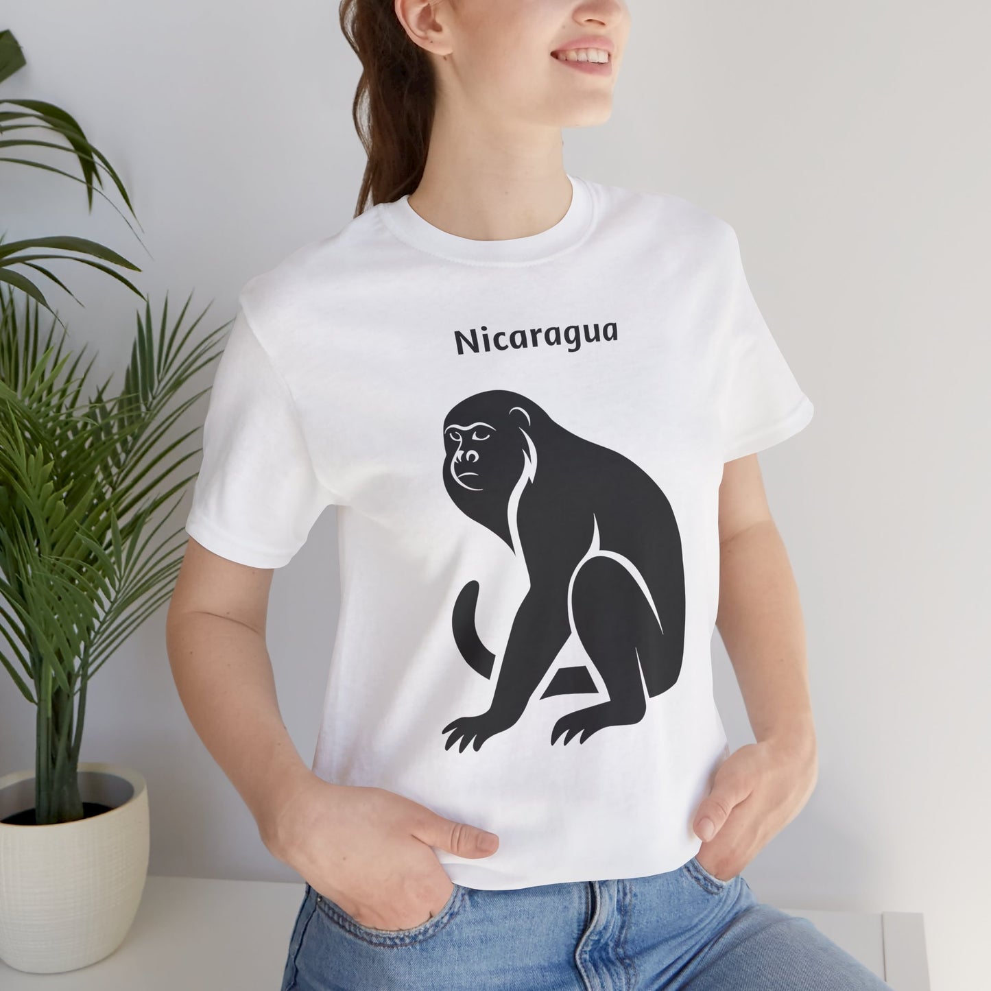 Nicaragua Howler Monkey T-Shirt (Unisex)
